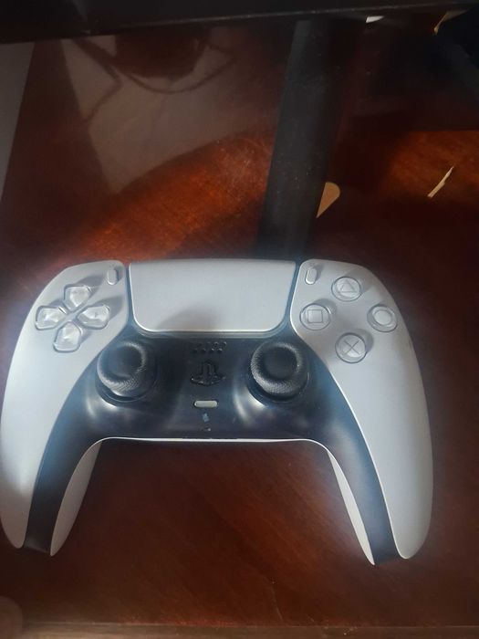 Playstation 5 com comando