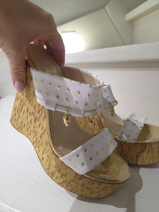 Бомоніжки на платформі натуральна шкіра  38- 39 розмір