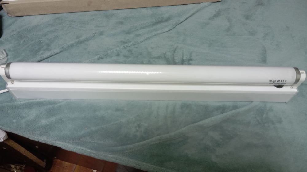 Лампа для жовтяниця новонароджених