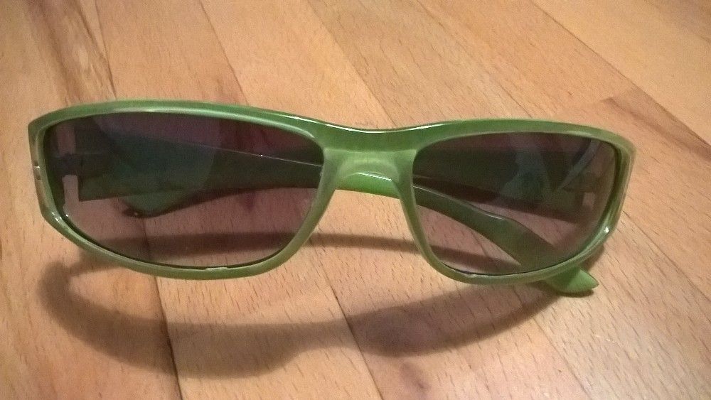 Okulary przeciwsłoneczne zielone