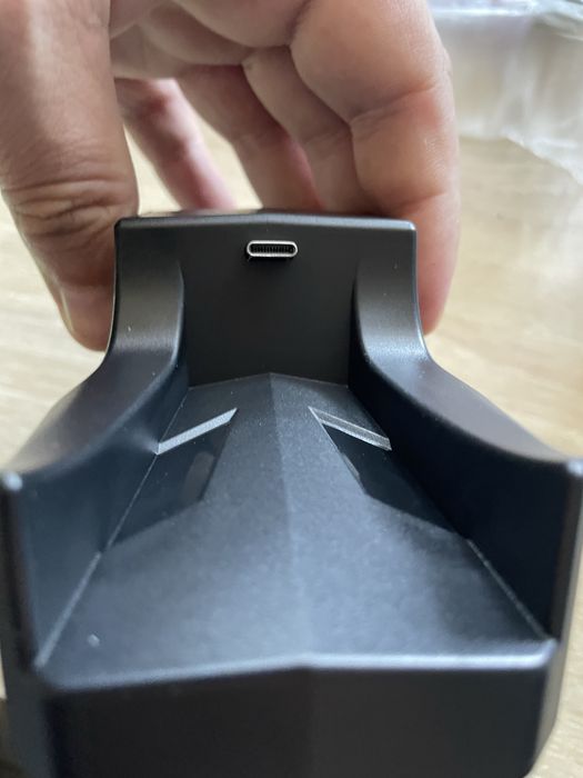 Stacja ładująca kontrolery PsP 5