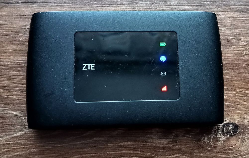 4G Wi-Fi роутер ZTE MF920T