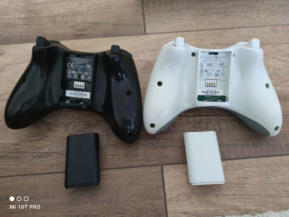 Xbox 360 Slim 2 геймпада Freeboot / Фрибут + Игры