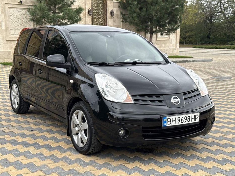 Продам Nissan Note на АВТОМАТЕ