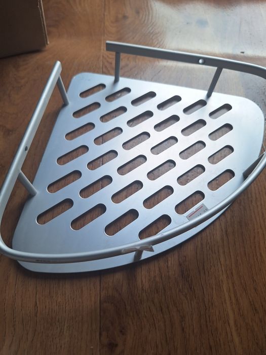 Металеві полички