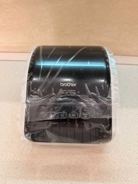 Принтер етикеток Brother QL-1100c термопринтер