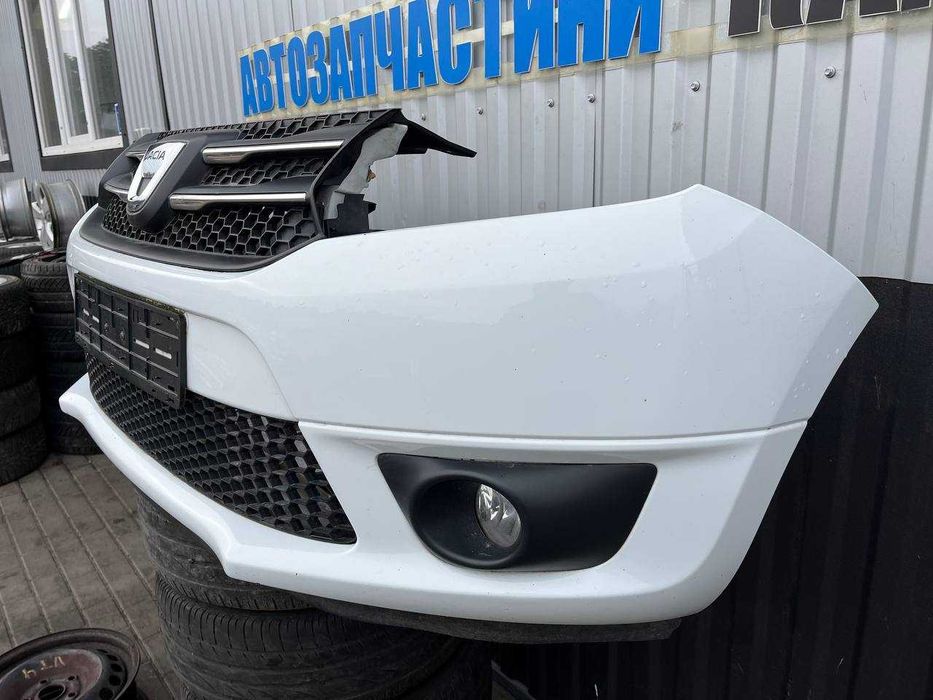 Бампер передній Dacia Logan 2 (2013-2016)