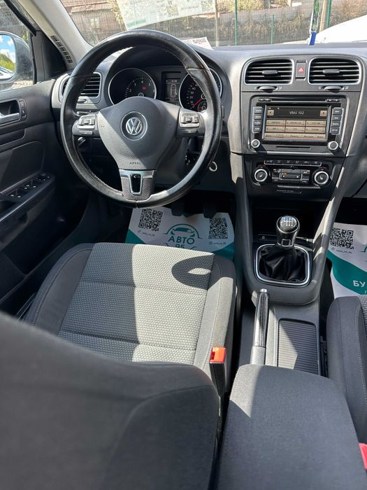 Продам Volkswagen Golf 2013 рік можлива розстрочка,кредит,обмін!