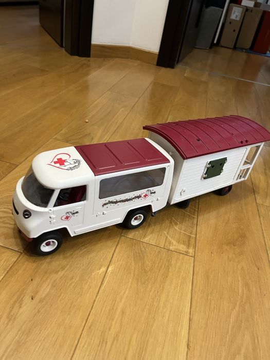 Karetka dla koni schleich