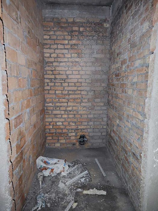 продаж 2 Кімнатна квартира Корона Дубово Н