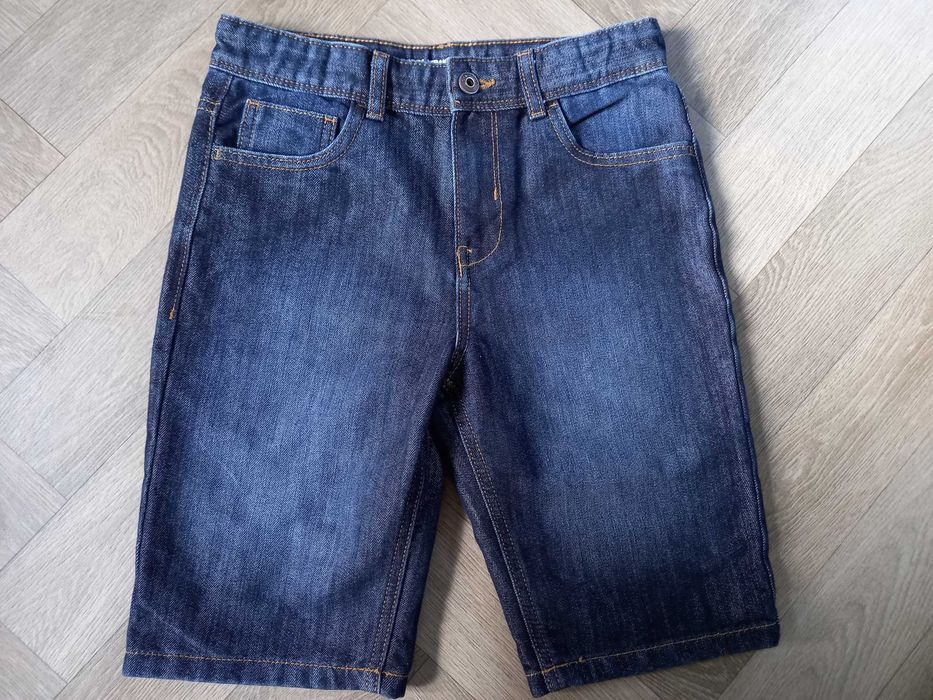 Новые джинсовые шорты Primark 152