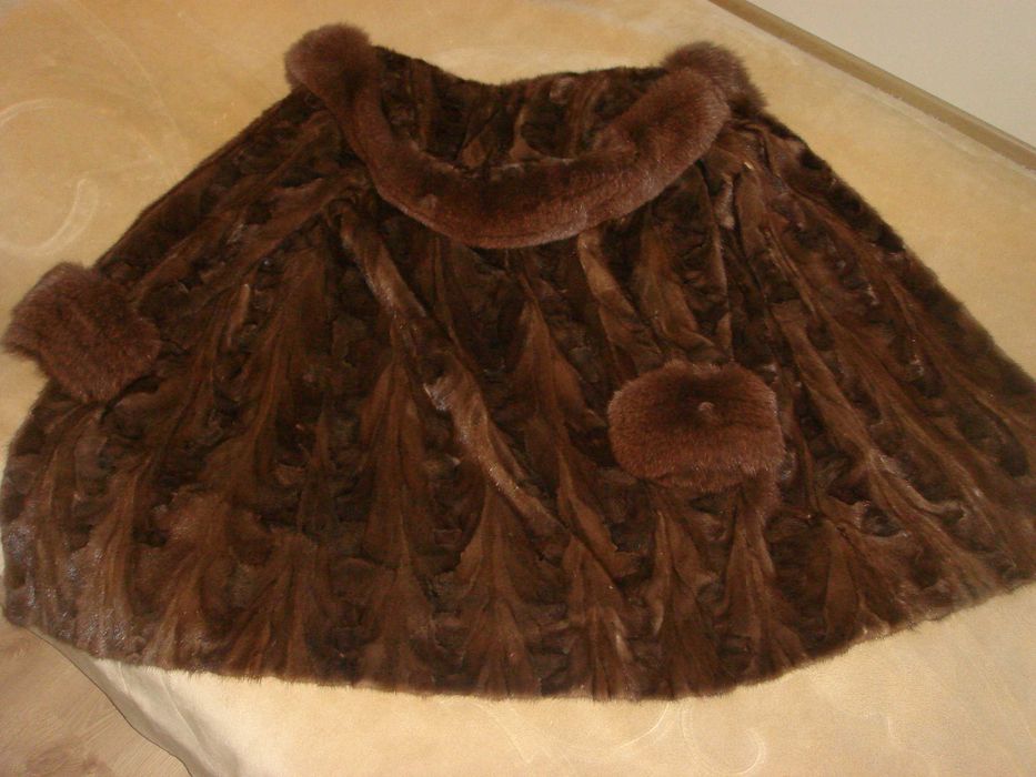 futro z norek - naturalne, długie z dużym kapturem +  toczek gratis