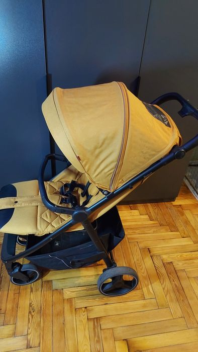 Дитяча коляска Carello Bravo 2023, колір Amber Orange