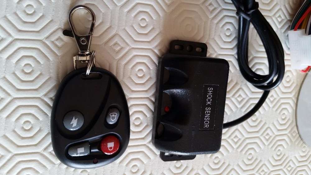 GPS tracker alarm anti-theft rims vibration sensor tk103b GSM64286235186690123