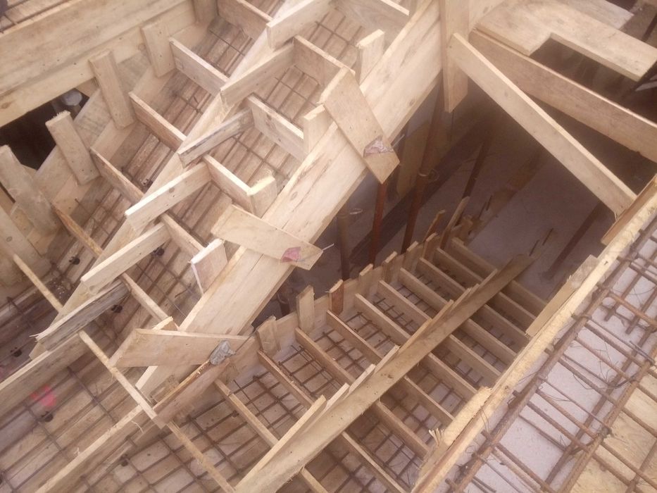 Budowy Domów. Dachy.