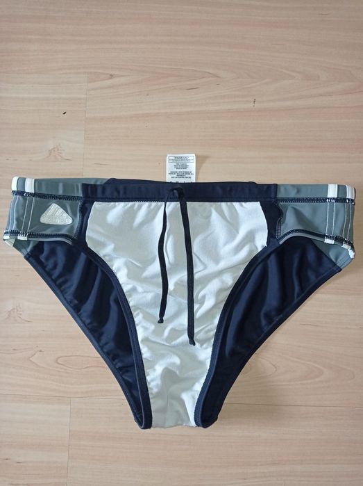 NOWE czarne kąpielówki męskie Adidas 38 majtki do kąpieli