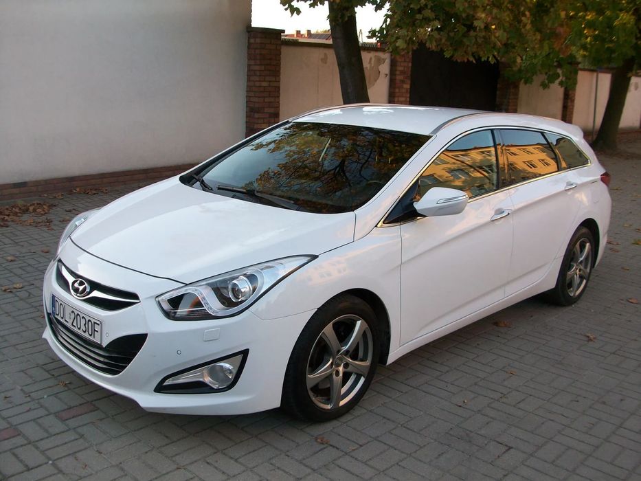 Hyundai i40 NISKI przebieg/1ręka/kamera cofania/navi/xenon/ładne alu/2xklimatronik