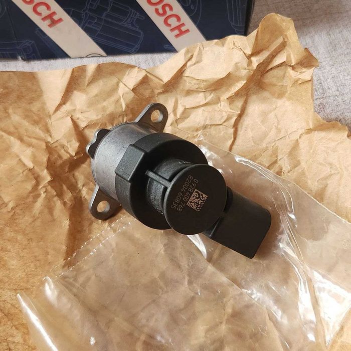 Регулирующий клапан подачи топлива тнвд 0281006253 BOSCH 1462C00987