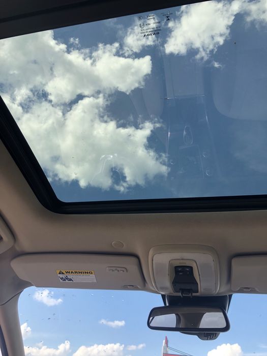 Продам автомобіль Volvo xc60 2014 року