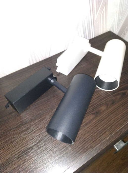 Трек світлодіодний