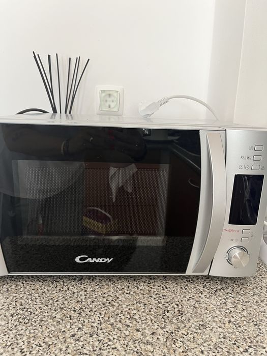 Microondas Candy