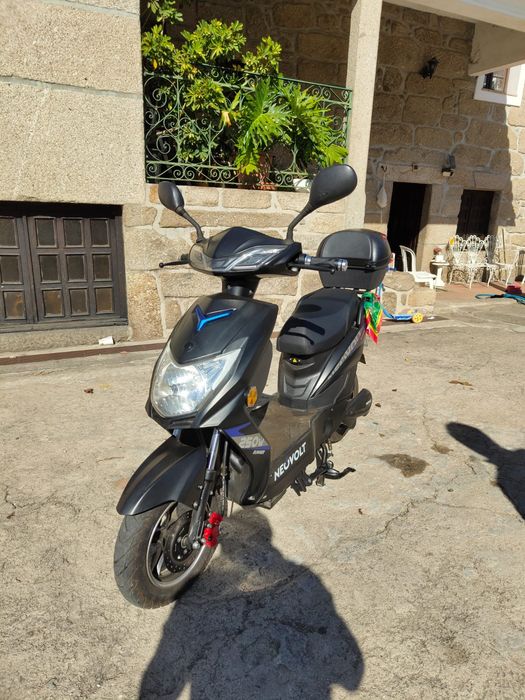 Mota Elétrica Runner NeoVolt 250W – Bateria de Lítio