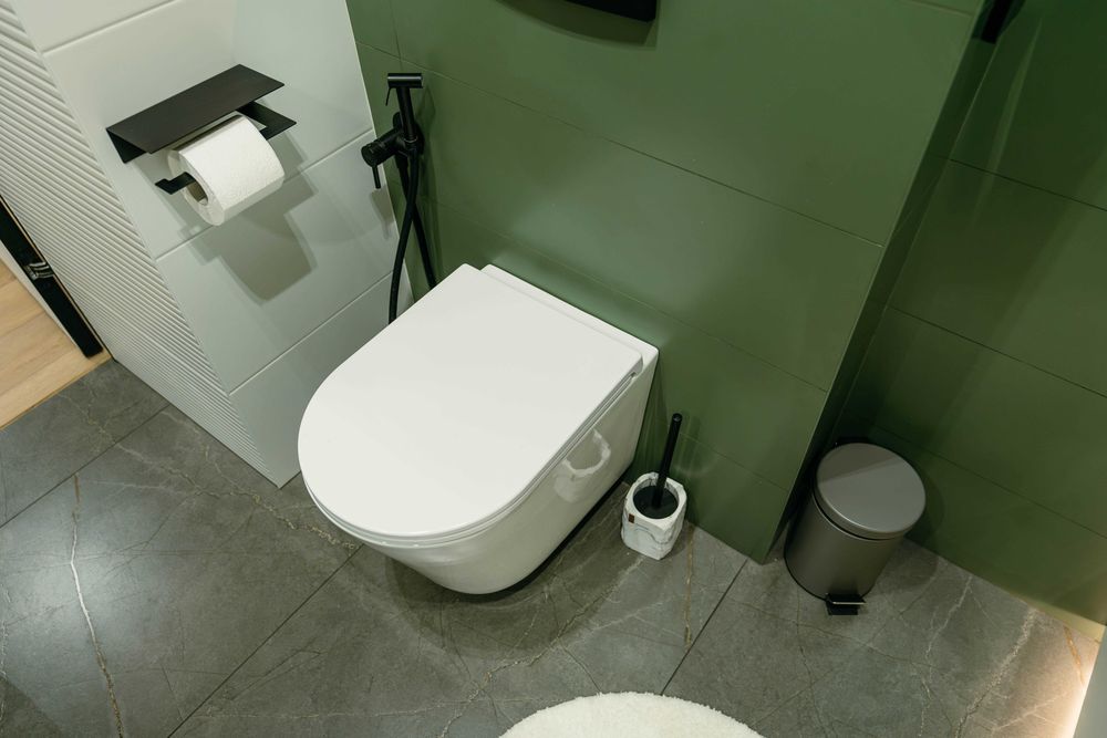 Файна Таун, 1-кім. Власник