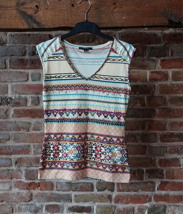 T-shirt bez rękawów  w aztecki wzór 36/38