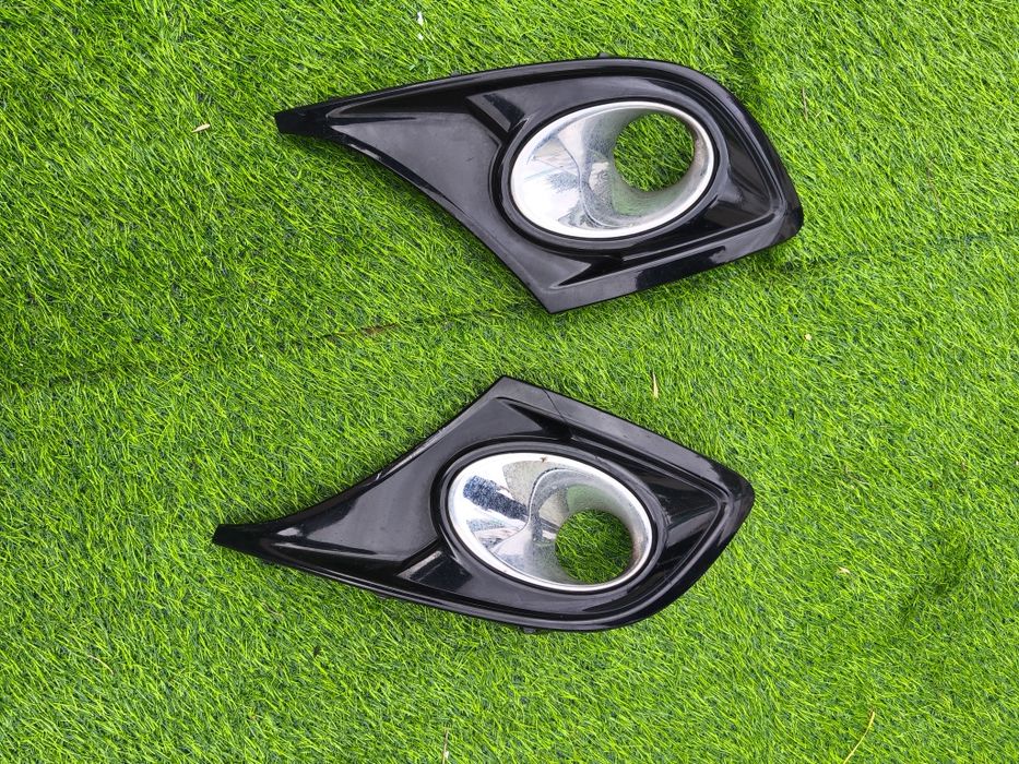 Peças Para-choques Frontal Megane 3 Peças disponíveis na Descrição