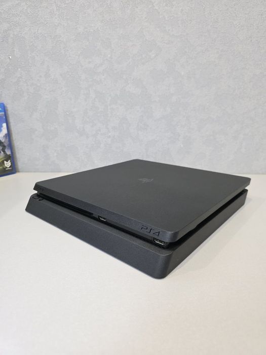 Sony Playstation Ps4 Ps 4 Slim 1024GB HDD 1TB 12 Місяців Гарантія Магазин 3 Ревізія CUH2208B + У Подарунок Ліцензійний Диск з Грою Horizon Zero Dawn