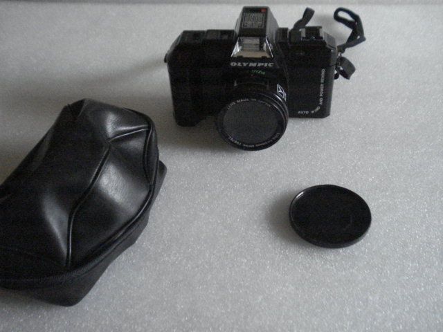 Máquina Fotográfica OLYMPIC ECX-35AF