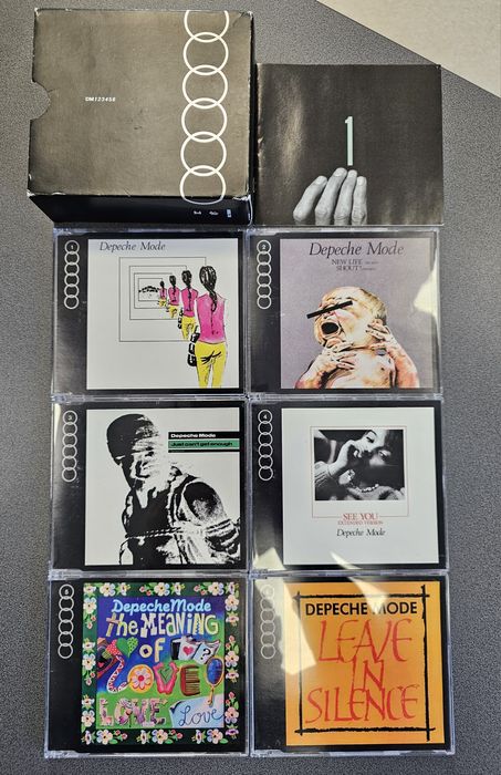 Depeche Mode CD SINGLES  BOX  1- 3