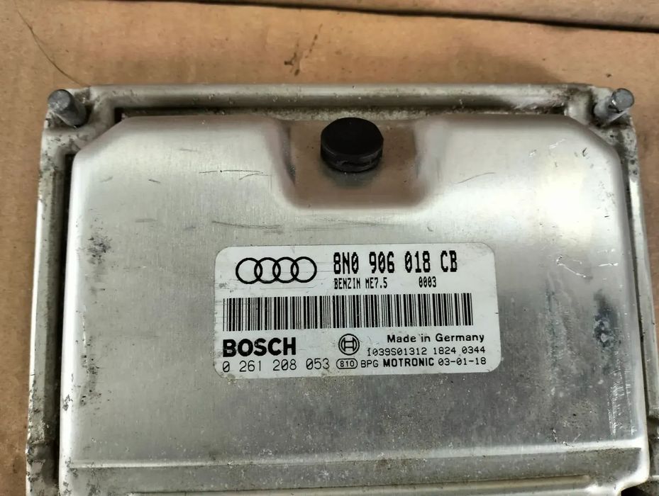 AUDI TT 8N KOMPUTER SILNIKA 8N0906018CB 1.8T