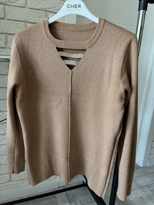 Светр з люрексом