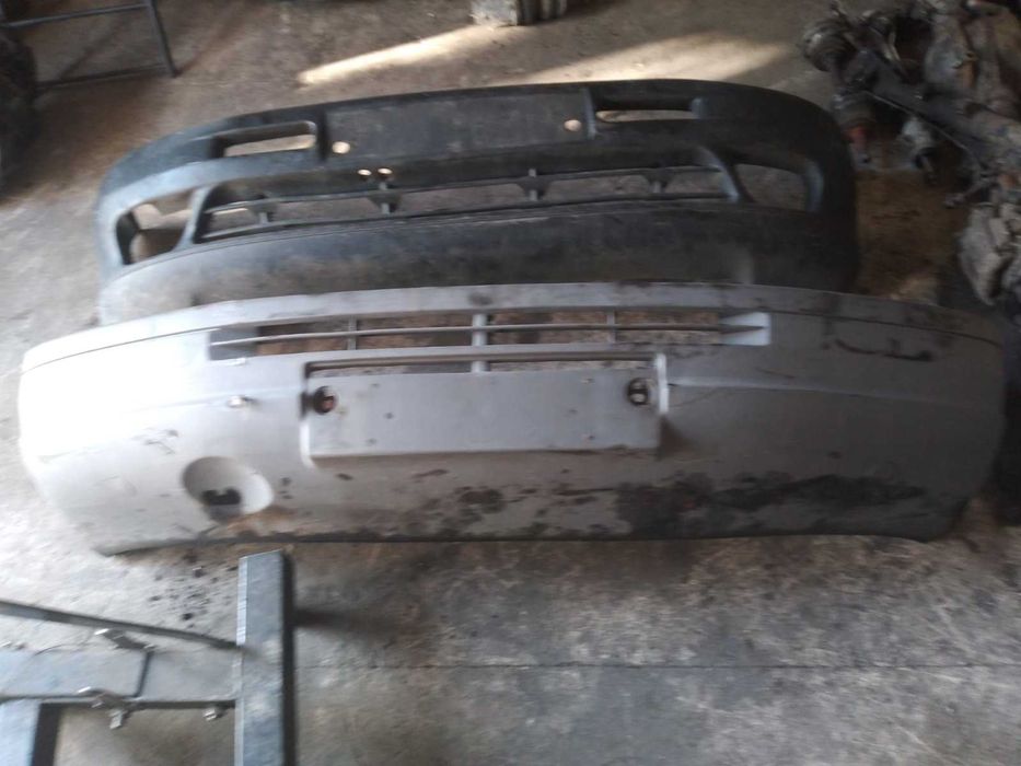 Бампер передній Mercedes Vito 638, Sprinter 901