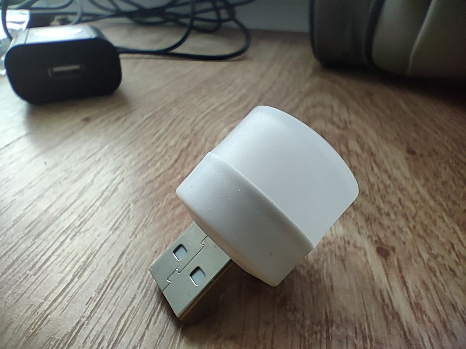 Светильник USB (ночник)