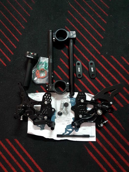 Yamaha R3 2019 e material incluido
