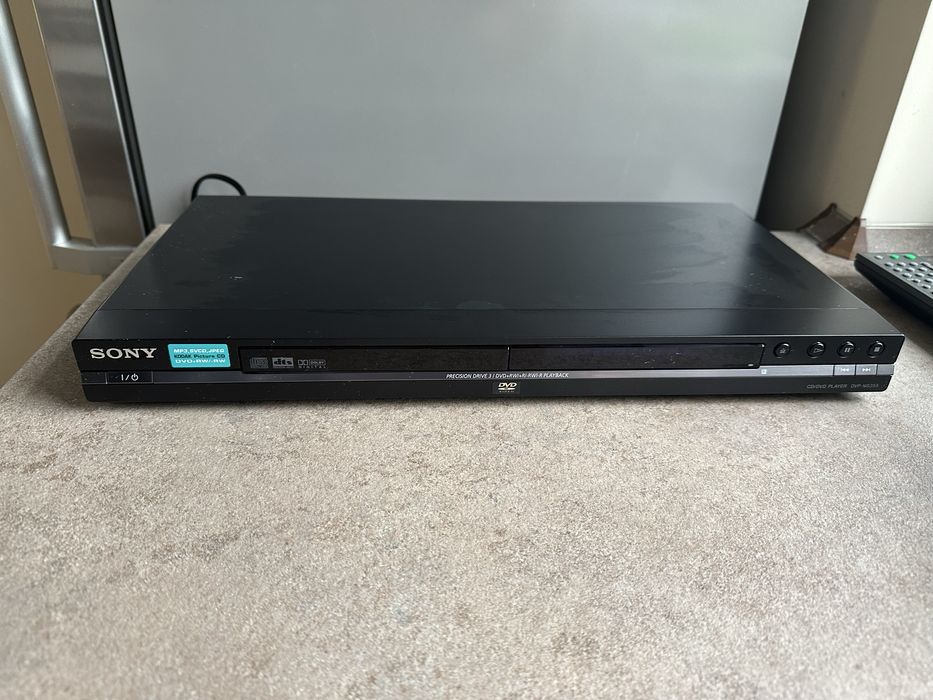 Odtwarzacz DVD/CD Sony DVP-NS355