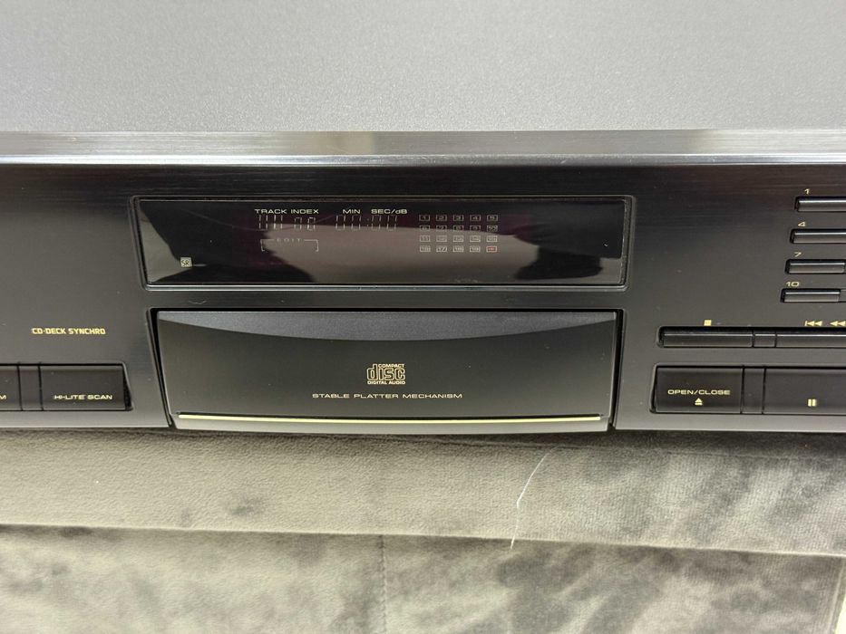 CD - проигрыватель / програвач Pioneer PD-S 505