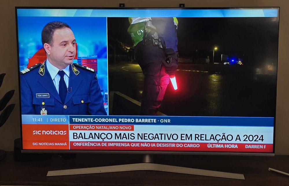 TV Hisense led backlight TV 50''