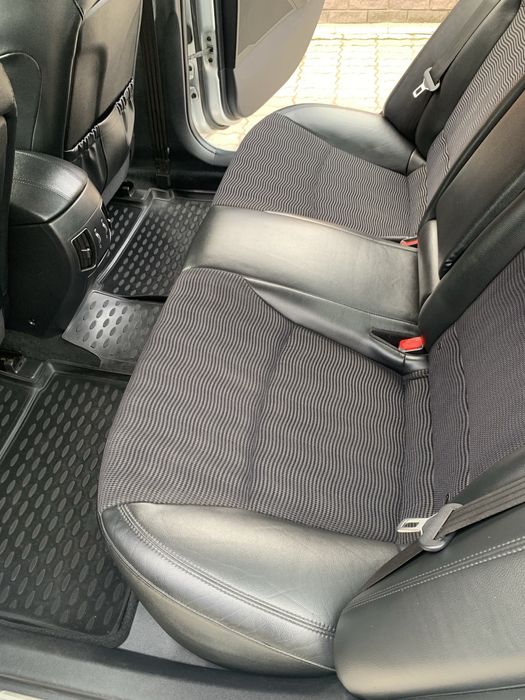 Hyundai Sonata official.