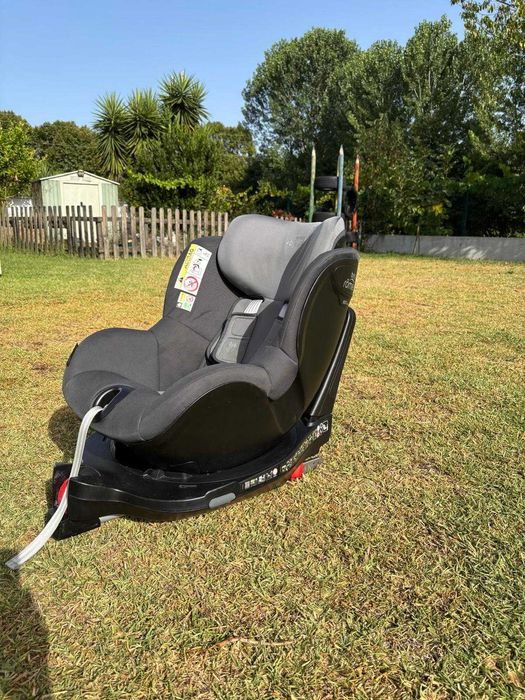 Cadeira Auto Britax Romer DualFix M i-Size com IsoFix