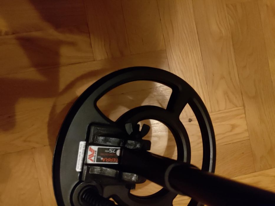 Wykrywacz metali Minelab X-Terra 505.