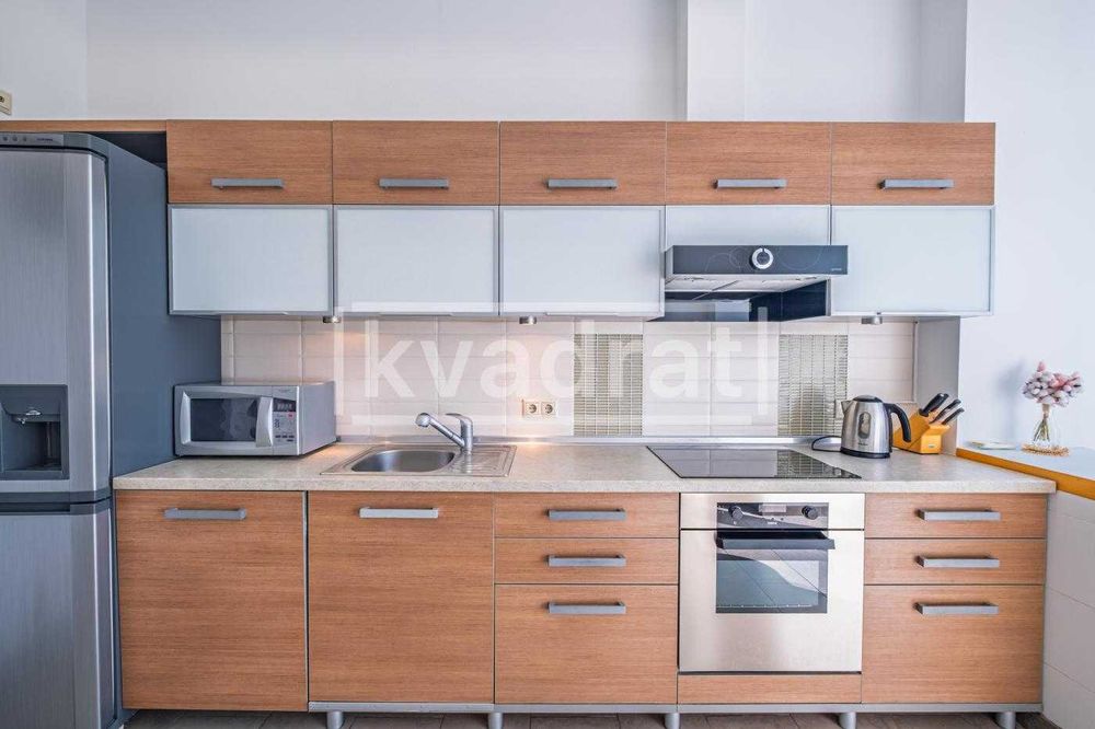 ТЕРМІНОВО Оренда 2х кімнатної квартири ( 2 спальні ) 77м2 бульвар Лесі Українки 23 Печерський район центр АВТОНОМНА ГЕНЕРАТОР ІНТЕРНЕТ ОПТОВОЛОКНО