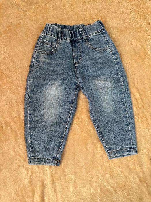 Продам дитячі джинси 2—3 роки. 200грн