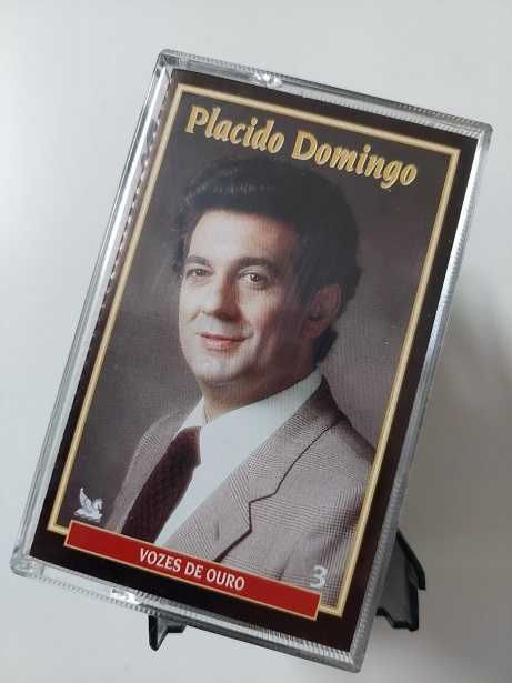 Grandes cantores em cassetes editadas pelo Readers Digest.