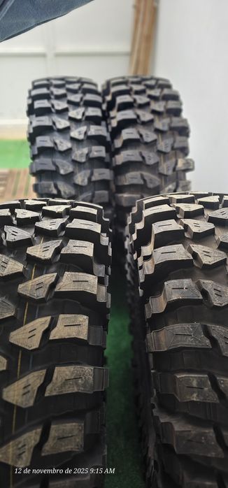 Maxxis trepador 37x12.5x17