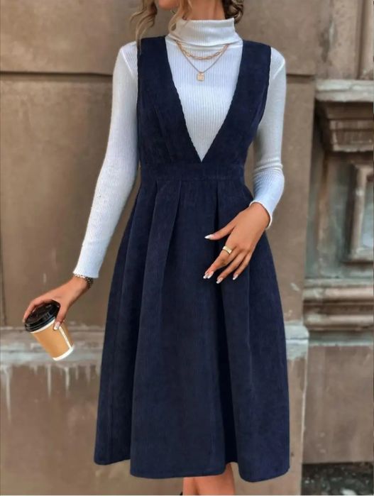 Вельветовий сарафан і кофта шукають нового господаря!