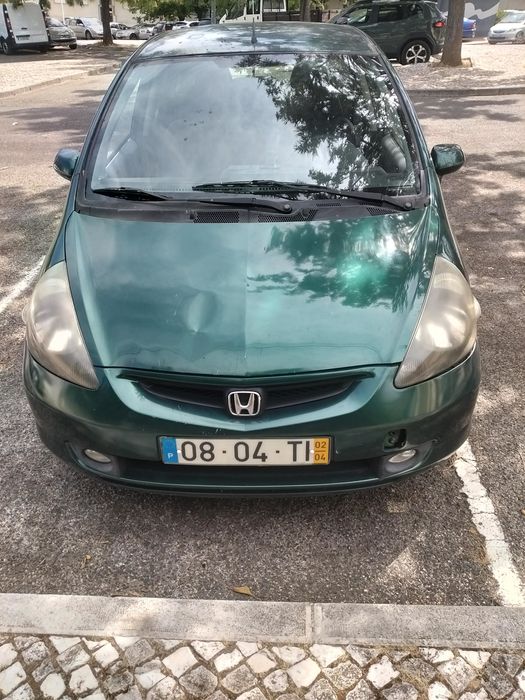 Vendo Honda jazz ano 2002 em muito bom estado 1300€