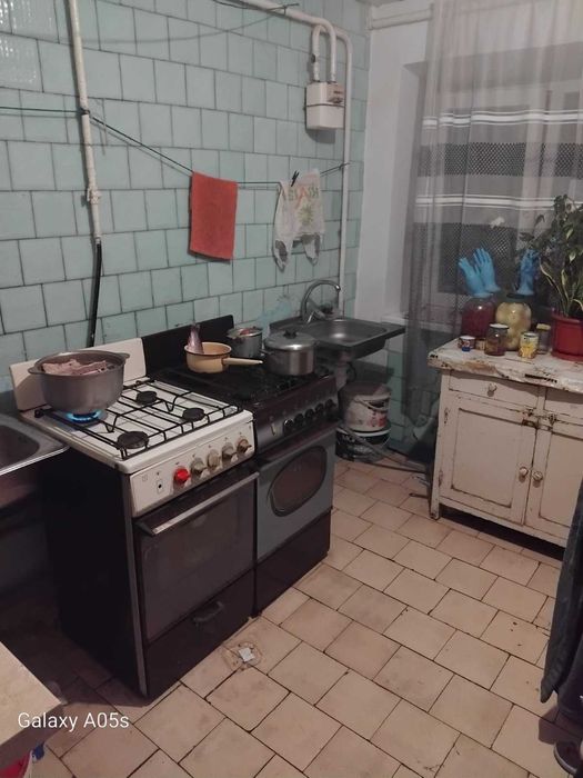 Продам кімнату в гуртожитку на Київській!